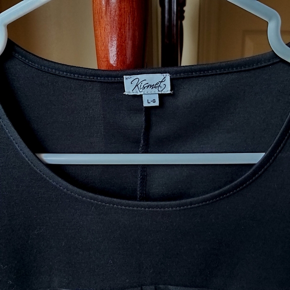 Kismet Black Sleeveless Top - Picture 4 of 6